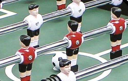 ⚽️ Carromco Tischfußball Black Vitesse XT für 199,99€ (statt 339€)