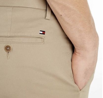 👖 Tommy Hilfiger Essential Bleecker Slim Fit Chino ab 14,54€ (statt 70€)