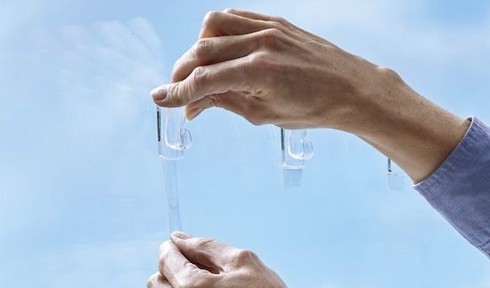 🏋 8er Pack tesa Powerstrips transparent, bis zu 1kg für 2,56€ (statt 5,49€)   Prime