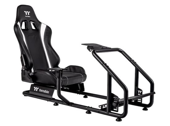 🏁 Thermaltake GR300 SIM Racing Cockpit mit PVC Rennsitz für 251,58€ (statt 392€)