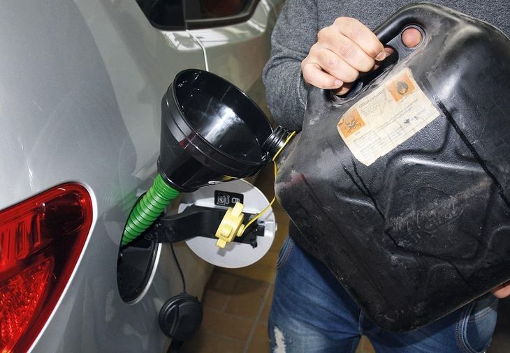 🛢️ KS Tools 150.9230 Universal Trichter Satz, 3 tlg. für 11,61€ (statt 18€)