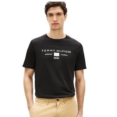 ⚫️👕 Tommy Hilfiger Brand Love Mono Stack Tee T-Shirt für 23,92€ (statt 32€)