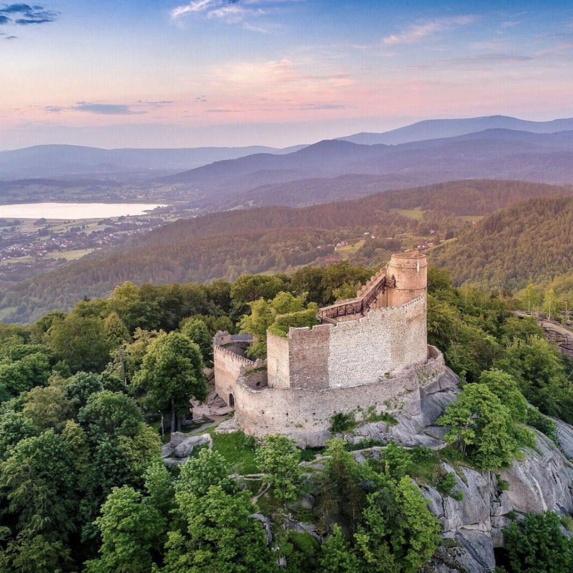 🧖🏻‍♂️🇵🇱 Termy Karkonosze Resort & Spa + Wellness, Thermalwasser & Sauna ab 49€ p.P.