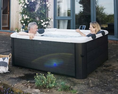 💦 Juskys Oslo Whirlpool mit LED Beleuchtung, 850 L für 1.279,36€ (statt 1.499€)