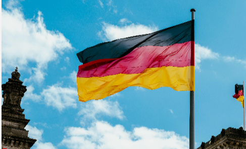 🇩🇪 XXL Deutschlandfahne 500 x 300 cm mit 4 Metall Ösen für 16,99€ (statt 27€)