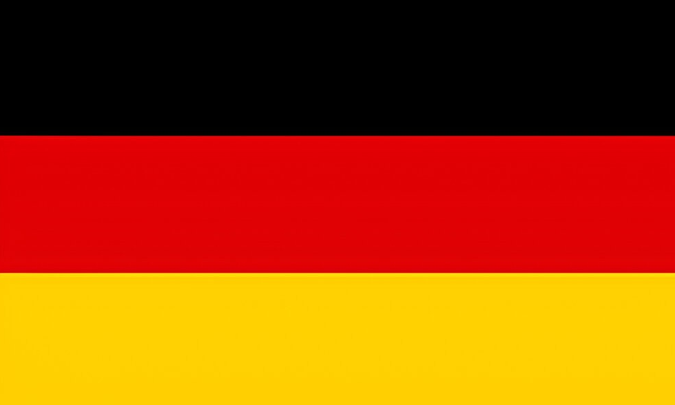 đ©đȘ XXL Deutschlandfahne 500 x 300 cm mit 4 Metall Ăsen fĂŒr 16,99⏠(statt 27âŹ) đ©đȘ XXL Deutschlandfahne 500 x 300 cm mit 4 Metall Ăsen fĂŒr 16,99⏠(statt 27âŹ)