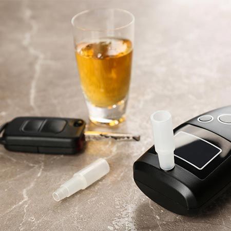 🍺 Neue EU-Regel ab Juli: Jedes neue EU-Auto muss für Alkohol-Sperre vorbereitet sein