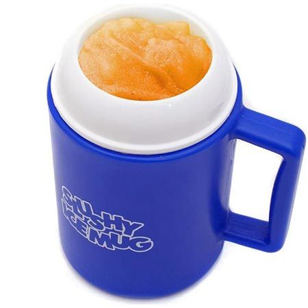 🍦 Goods + Gadgets Original Slushy Mug mit Löffel & Halm für 7,60€ (statt 12€)