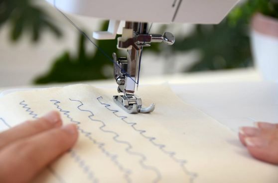 🪡 Bernette sew&go 3 Nähmaschine mit 19 Programmen für 74,99€ (statt 160€)