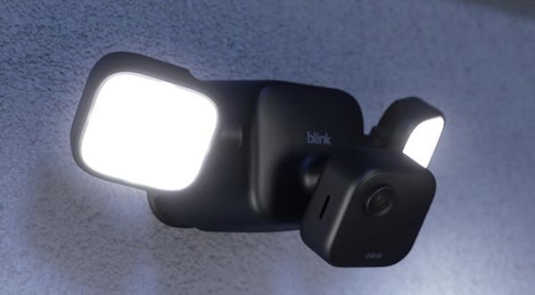 📹💡 Blink Außenkamera inkl. Akku + Flutlicht (700 Lumen) für 37,99€ (statt 97€) 📹💡 Blink Außenkamera inkl. Akku + Flutlicht (700 Lumen) für 37,99€ (statt 97€)