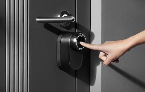 🔐 SwitchBot WLAN Smart Lock Ultra mit Fingerabdruck-Entsperrung für 179,99€ (statt 198€) 🔐 SwitchBot WLAN Smart Lock Ultra mit Fingerabdruck Entsperrung für 179,99€ (statt 198€)