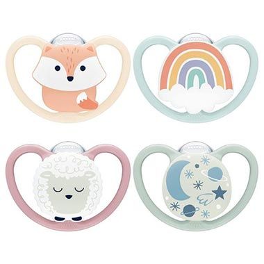 👶🏻 4er Pack NUK Space Day & Night Babyschnuller, 0-6 Mon. für 10,36€ (statt 17€)