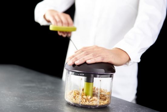 🍲 Tefal K13210 5-Sekunden-Zerkleinerer, 900ml für 31,39€ (statt 38€) 🍲 Tefal K13210 5 Sekunden Zerkleinerer, 900ml für 31,39€ (statt 38€)
