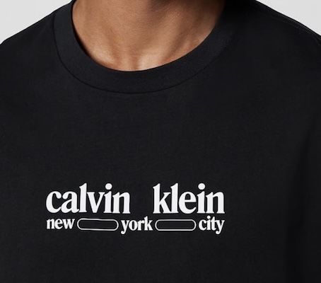 🏙️👕 Calvin Klein NYC Graphic Short Sleeve T Shirt für 12,53€ (statt 28€)