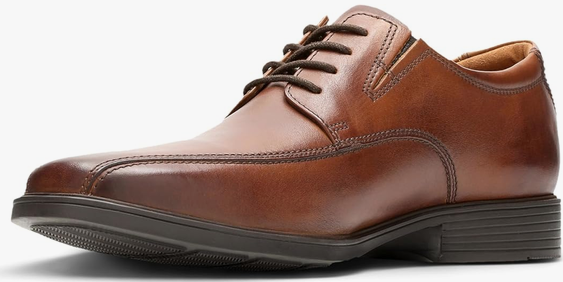 👞👞 Clarks Tilden Cap Derbys Herren Office Leder Schuh ab 44,98€ (statt 66€)