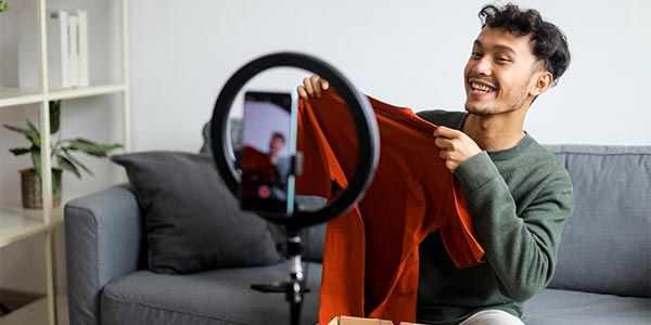 📹🛒 eBay Live in Deutschland gestartet: Durch Live-Stream Auktionen noch mehr sparen 📹🛒 eBay Live in Deutschland gestartet: Durch Live Stream Auktionen noch mehr sparen