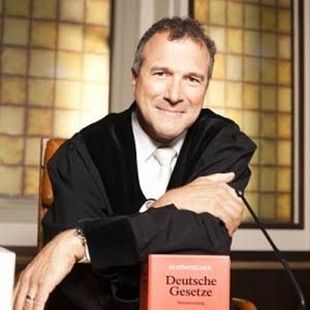 ⚖️ Jetzt bewerben für Freikarten für Richter Alexander Hold