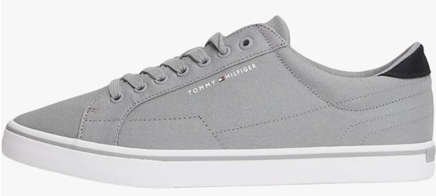 😍🩶👟 Tommy Hilfiger Herren Vulc Core Long Lace Low Top Sneaker für 38,43€ (statt 65€) 😍🩶👟 Tommy Hilfiger Herren Vulc Core Long Lace Low Top Sneaker für 38,43€ (statt 65€)