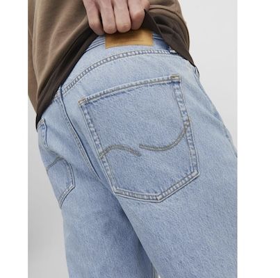 👖 Jack & Jones Male Baggy Fit Jeans für 22,99€ (statt 34€) 👖 Jack & Jones Male Baggy Fit Jeans für 22,99€ (statt 34€)