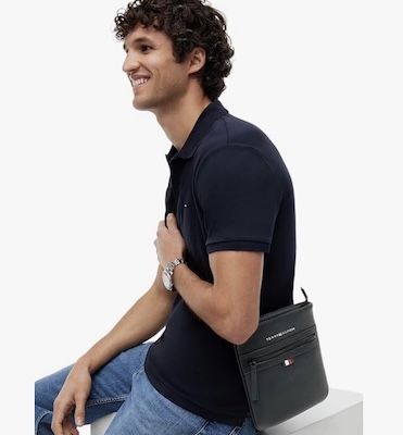 👜 Tommy Hilfiger Herren Essential PU Mini Crossover für 41,34€ (statt 54€) 👜 Tommy Hilfiger Herren Essential PU Mini Crossover für 41,34€ (statt 54€)