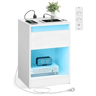 🛏️ Vasagle LED-Nachttisch mit Steckdosen & USB Anschlüssen für 37,49€ (statt 52€)