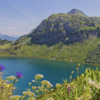 ❤️‍🔥🇦🇹 Österreich: ÜN im Alpine Lodge Klösterle am Arlberg inkl. SPA für 49€ p.P.