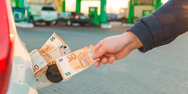 ℹ️ Neuregelungen Oktober 2026: Tankrabatt, Führungszeugnis, Patientenverfügung & mehr