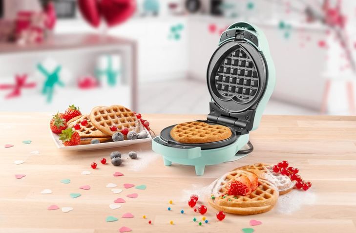🧇 Bestron Mini Waffeleisen mit Runde & Herzförmige Platten für 12,99€ (statt 17€)