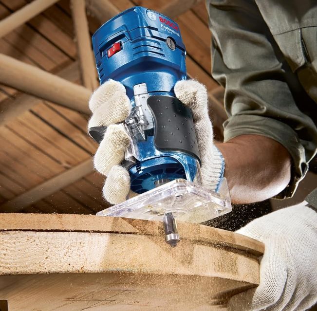 🪚 Bosch PRO GLF 55-6 Kantenfräse für 74,99€ (statt 90€) 🪚 Bosch PRO GLF 55 6 Kantenfräse für 74,99€ (statt 90€)