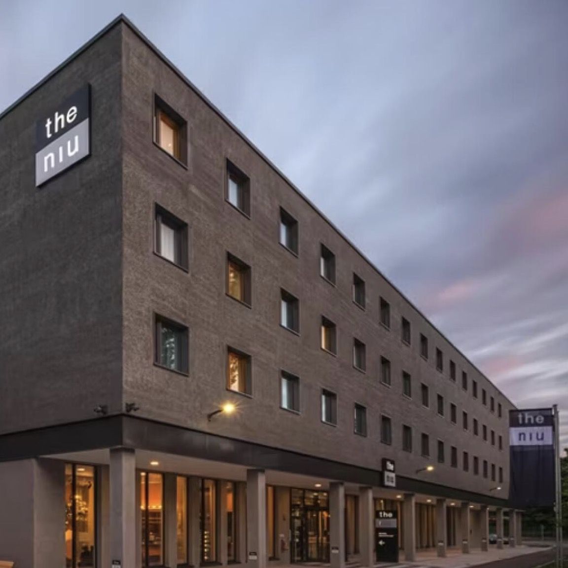 😍⚽️🍺 München: ÜN im Holiday Inn the niu, Loco Munich North inkl. Frühstück ab 50,50€ p.P.