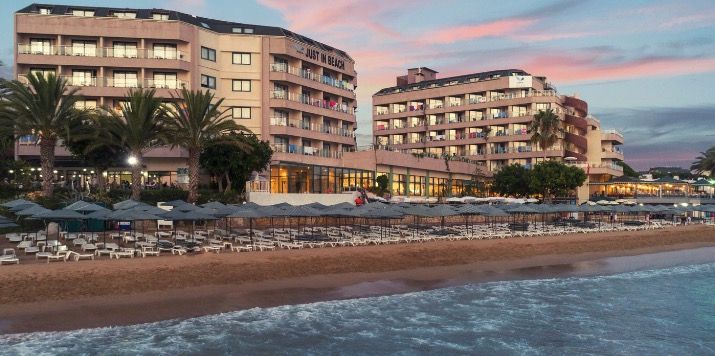 🏖️ Sonnenklar: 8 Tage Türkei im 5* Aska Just In Beach ☀️ mit All-Inkl. ab 369€ (statt 612€) 🏖️ Sonnenklar: 8 Tage Türkei im 5* Aska Just In Beach ☀️ mit All Inkl. ab 369€ (statt 612€)