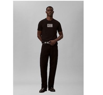 ⚫️👕 Calvin Klein Boxed Calvin Graphic Tee Regular Fit T-Shirt für 19,49€ (statt 25€) ⚫️👕 Calvin Klein Boxed Calvin Graphic Tee Regular Fit T Shirt für 19,49€ (statt 25€)