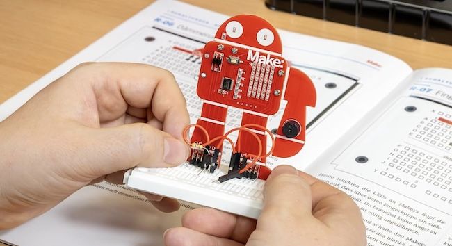 🤖 Maker Escape Adventskalender - Der verschwundene Makey (Roboter bauen) für 21,71€ (statt 35€) 🤖 Maker Escape Adventskalender Der verschwundene Makey (Roboter bauen) für 21,71€ (statt 35€)