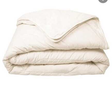 TXL Comfort 4-Jahreszeiten-Bettdecke (155 x 220 cm, Schurwolle) 75,94€ statt 119,95€ TXL Comfort 4 Jahreszeiten Bettdecke (155 x 220 cm, Schurwolle) 75,94€ statt 119,95€