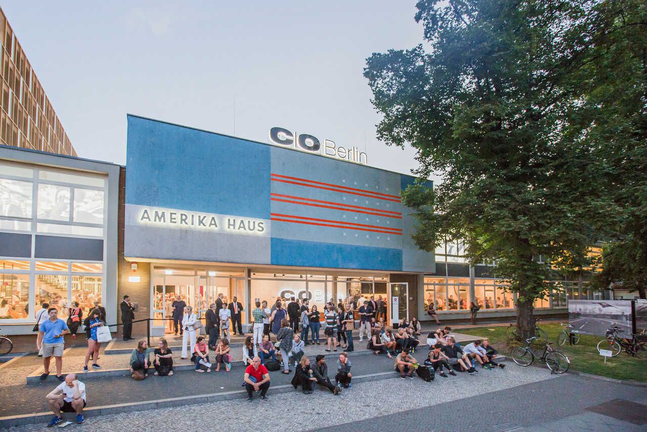 C/O Berlin: Eintrittsfreier Montag am 16. Juni 2025 | Fotografie Ausstellung KOSTENLOS statt 12,00€ 