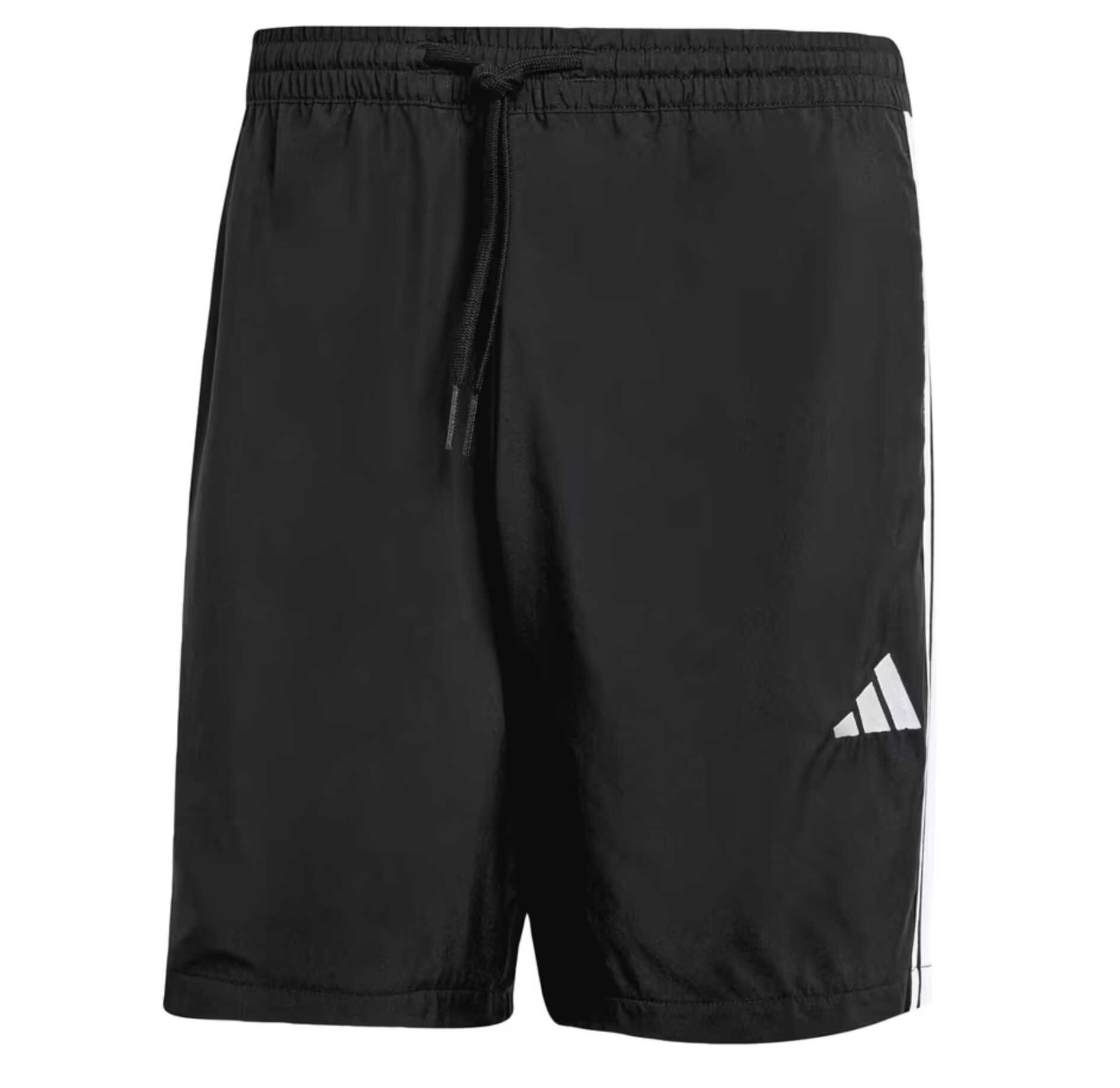 adidas Performance Essentials Three Stripes Short für 15,99€ statt 25,98€