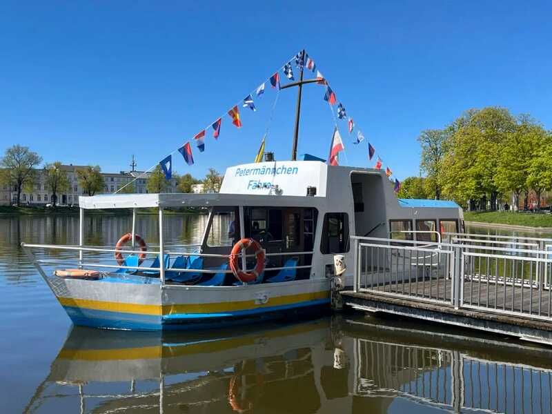 [Schwerin] Kostenlose Fahrt mit der Petermännchenfähre auf dem Pfaffenteich für Kinder bis einschl. 14 Jahre | Kindertag am 1. Juni