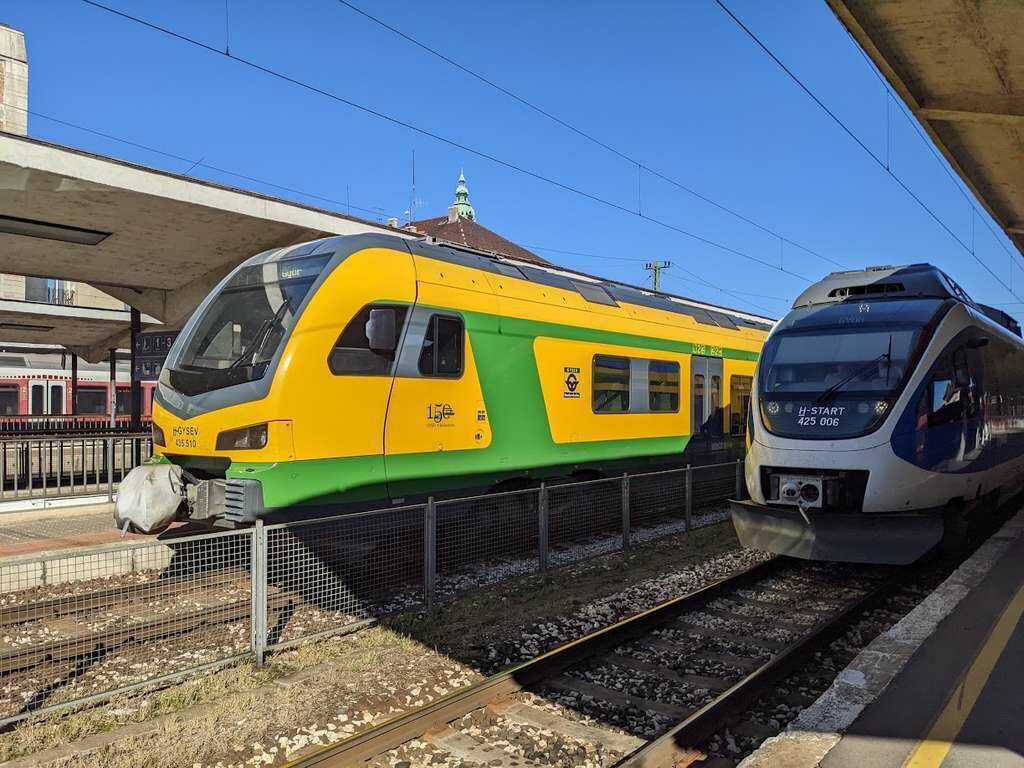 Ungarn Bus und Bahn kostenlos nutzen   für alle EU Bürger ab 65 Jahren
