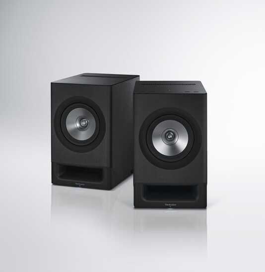 Technics SC CX700 Regallautsprecher in schwarz 1.799€ statt 1.995,99€