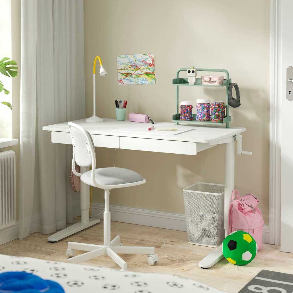[IKEA] Bis zu 33% auf Schreibtischstühle und Schreibtische für Kinder | Nur IKEA Family – Bis 30. August