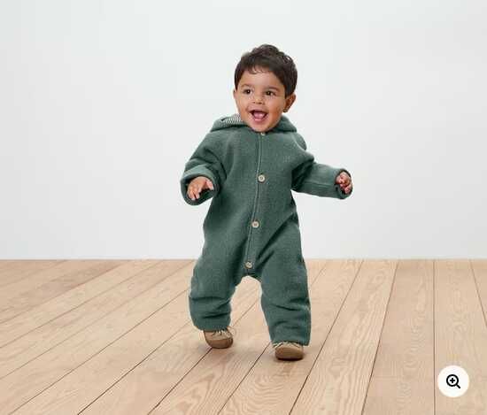 [Tchibo] Wollwalk Overall für Kleinkinder in dunkelgrün, Gr.98/104 für 49€, mit TchiboCard 41,65€