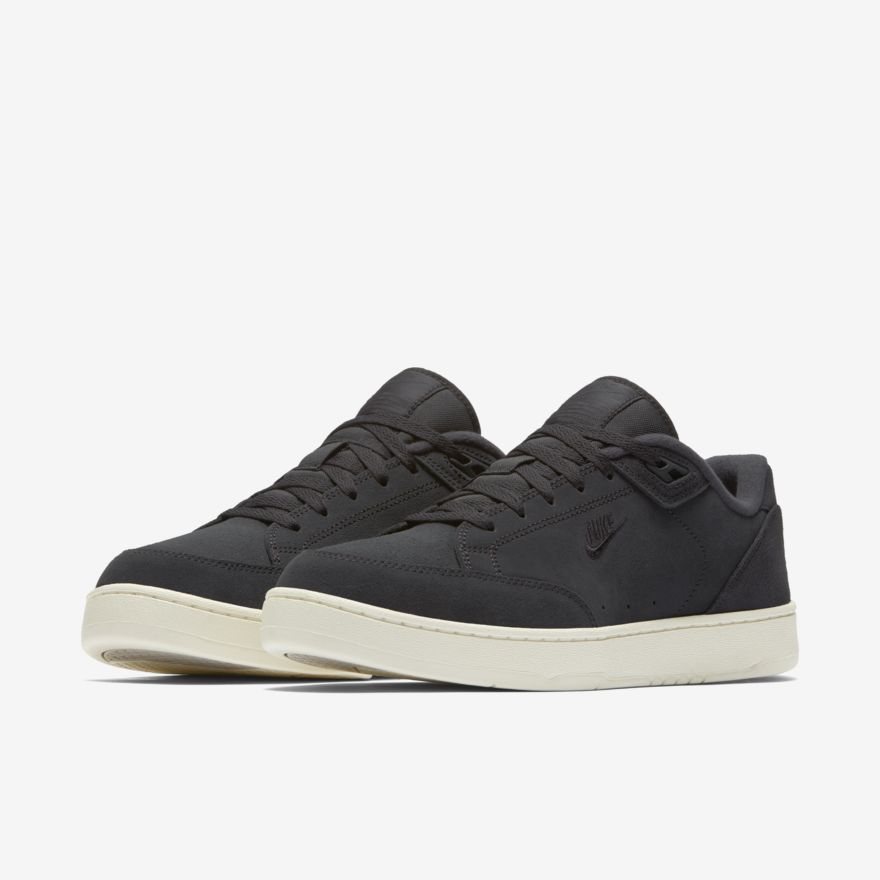 grandstand 2 suede