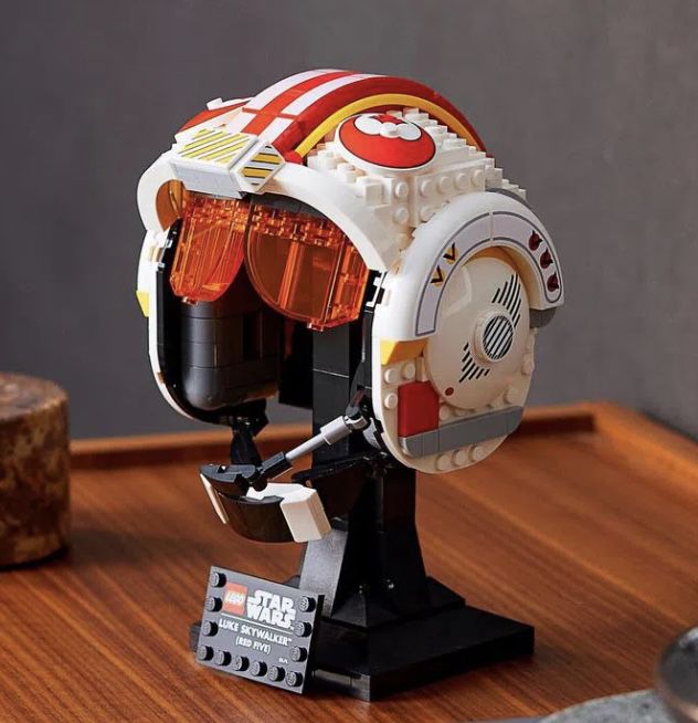 LEGO 75327 Star Wars Helm von Luke Skywalker für 35,29€ (statt 45€)