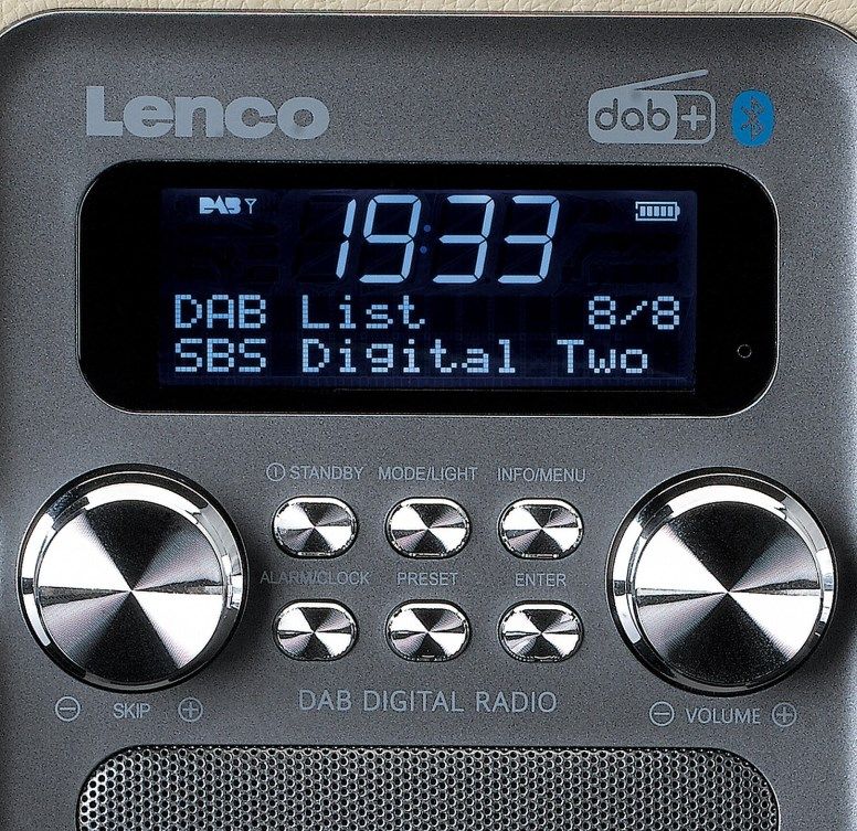 Lenco PDR-051 Draagbare DAB retro radio, PLL FM-radio met bluetooth, geïntegreerde accu, 1800 mAh, klok en timer, 5 Watt RMS, afstandsbediening, roze