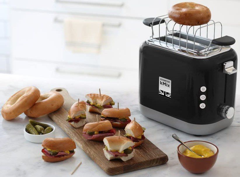 Kenwood kMix TCX751BK 2-Scheiben-Toaster mit 900W für 43,19€ (statt 64€)