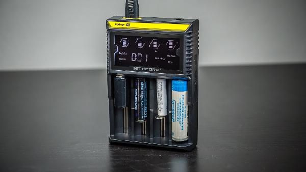 NiteCore Digicharger D4 Universalladegrät für 17,91€ (statt 35€) NiteCore Digicharger D4 Universalladegrät für 17,91€ (statt 35€)