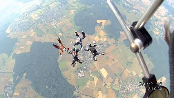 Telefunken FHD 170 Action Cam mit Full HD für 40€ (statt 50€) Telefunken FHD 170 Action Cam mit Full HD für 40€ (statt 50€)