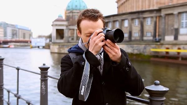 Nikon D3300 - 24MP SLR mit AF-S DX 18-55 VR II Objektiv für 349,99€ Nikon D3300 24MP SLR mit AF S DX 18 55 VR II Objektiv für 349,99€