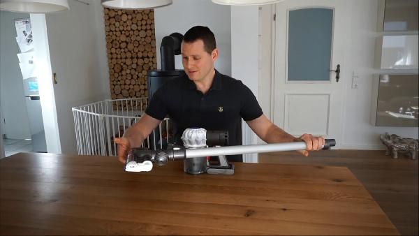 Dyson V6 Slim Extra Akku-Stielsauger für 169,15€ (statt 199€) Dyson V6 Slim Extra Akku Stielsauger für 169,15€ (statt 199€)