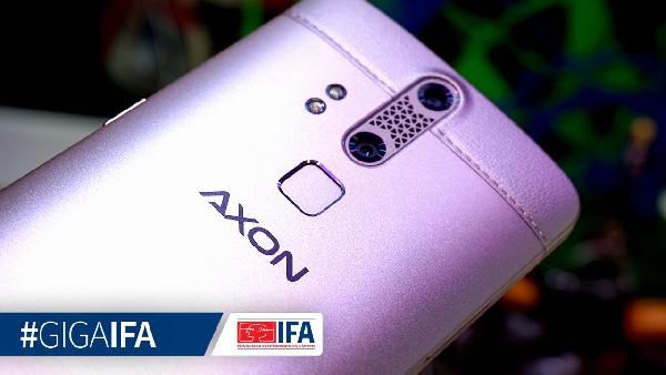 ZTE Axon Elite - 5,5 Zoll Full HD Smartphone für 142,39€ (statt 237€) ZTE Axon Elite 5,5 Zoll Full HD Smartphone für 142,39€ (statt 237€)